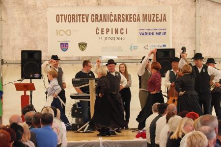 Praznovanje dneva državnosti in pridružitve prekmurcev ter otvoritev graničarskega muzeja 13